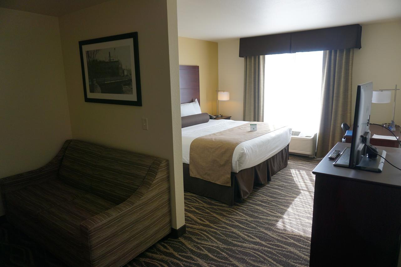 Cobblestone Hotel & Suites - Chippewa Falls Exteriör bild